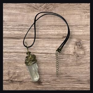 4/$15 Crystal Pendant Necklace Lumerian Quartz Aprox 1.2" Mostly Clear Gold Wire